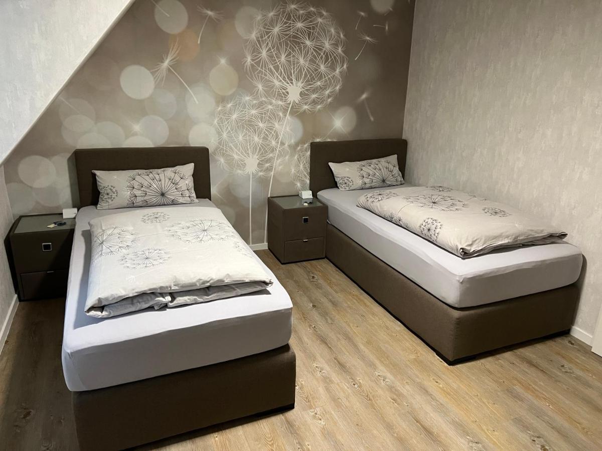 Peedy'S Luxurioese 60M² Wohnung Mit Balkonterrasse Stade Ngoại thất bức ảnh