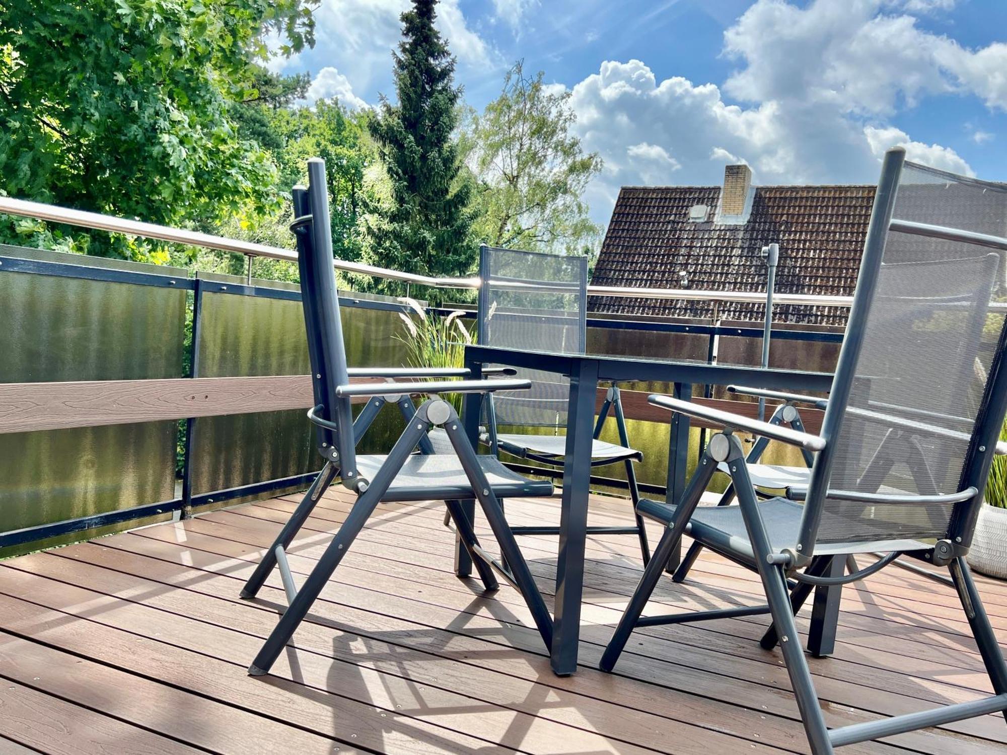 Peedy'S Luxurioese 60M² Wohnung Mit Balkonterrasse Stade Ngoại thất bức ảnh